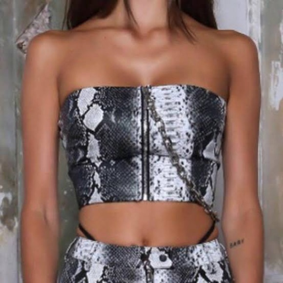 I.AM.GIA | Kelsey bandeau in grey snakeskin - Picture 9 of 9